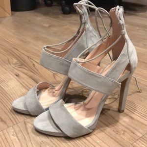 Zara Trafuc Grey Suede Heels